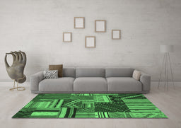 Machine Washable Patchwork Emerald Green Transitional Area Rugs in a Living Room,, wshcon542emgrn
