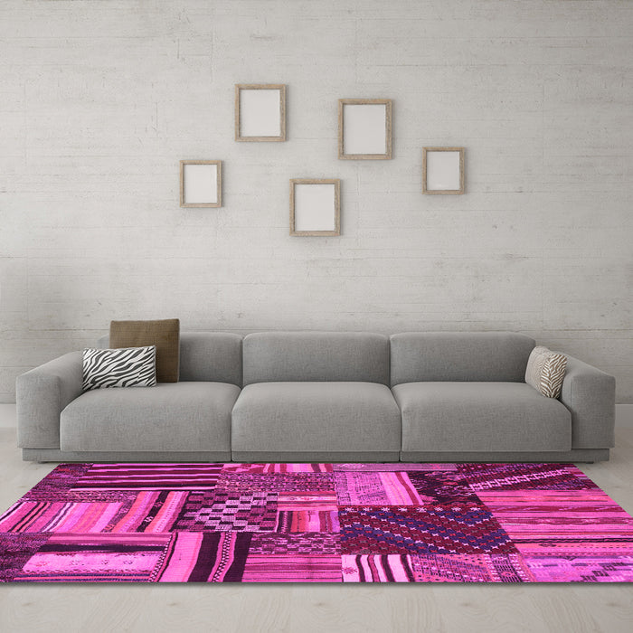 Machine Washable Patchwork Pink Transitional Rug in a Living Room, wshcon542pnk