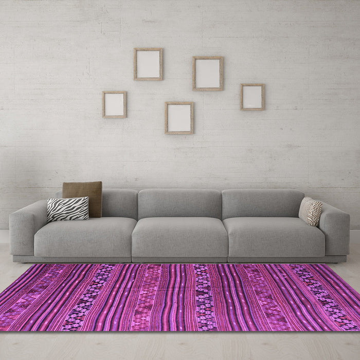 Machine Washable Oriental Purple Traditional Area Rugs in a Living Room, wshcon543pur