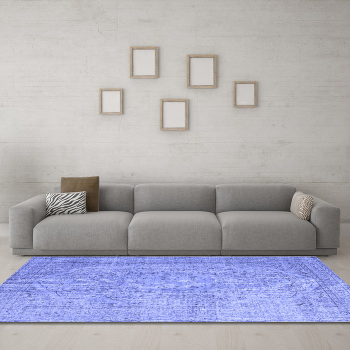 Machine Washable Abstract Blue Contemporary Rug in a Living Room, wshcon547blu