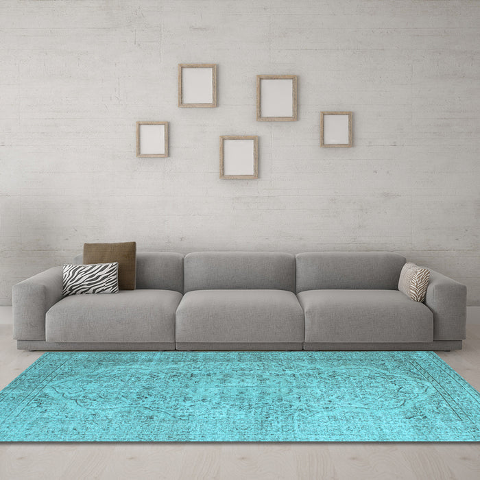 Machine Washable Abstract Light Blue Contemporary Rug in a Living Room, wshcon547lblu