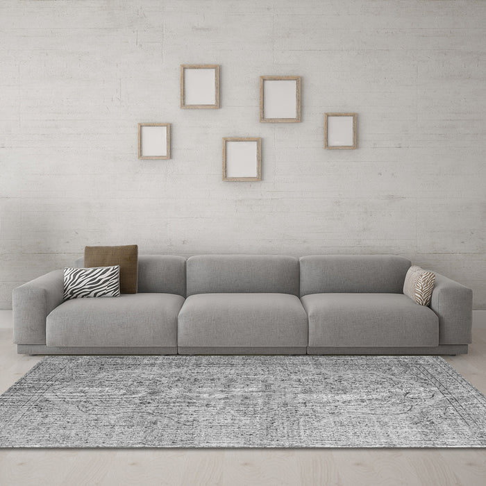 Machine Washable Abstract Gray Contemporary Rug in a Living Room,, wshcon547gry