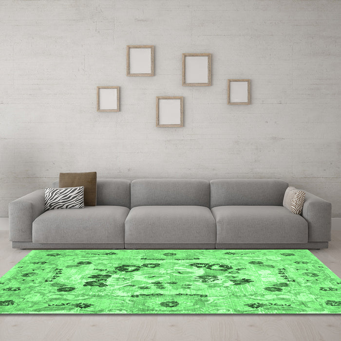 Machine Washable Medallion Emerald Green French Area Rugs in a Living Room,, wshcon549emgrn