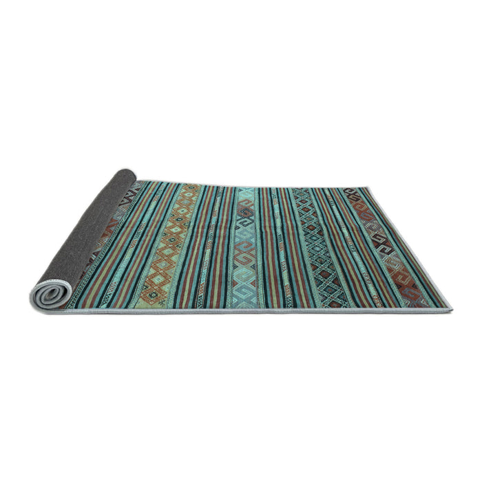 Sideview of Oriental Light Blue Traditional Rug, con558lblu