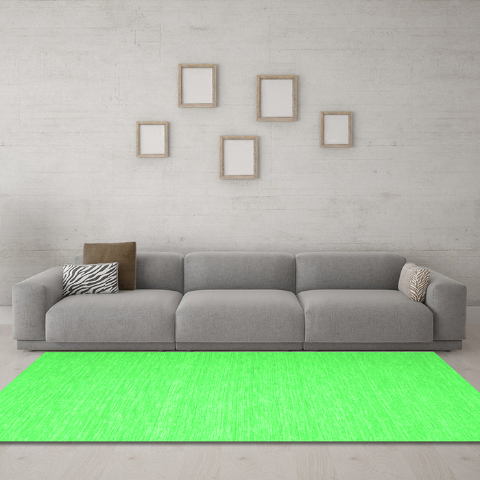 Machine Washable Abstract Green Contemporary Area Rugs in a Living Room,, wshcon563grn