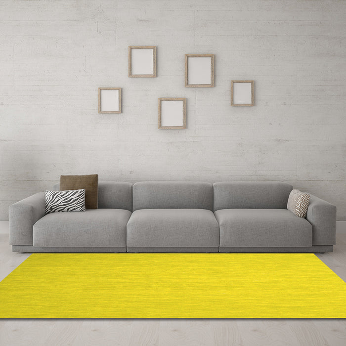 Machine Washable Abstract Yellow Contemporary Rug in a Living Room, wshcon564yw