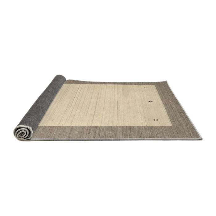 Thickness of Contemporary Brown Solid Rug, con568