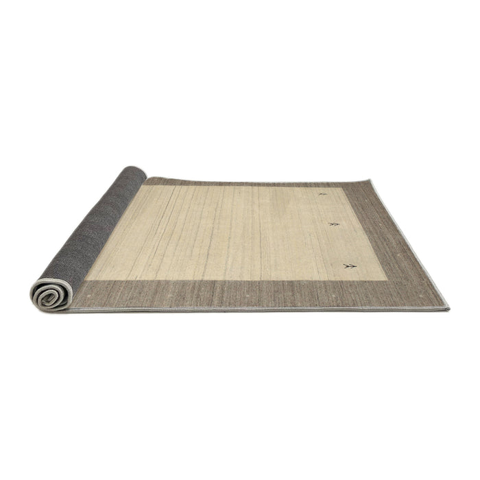 Thickness of Contemporary Brown Solid Rug, con569