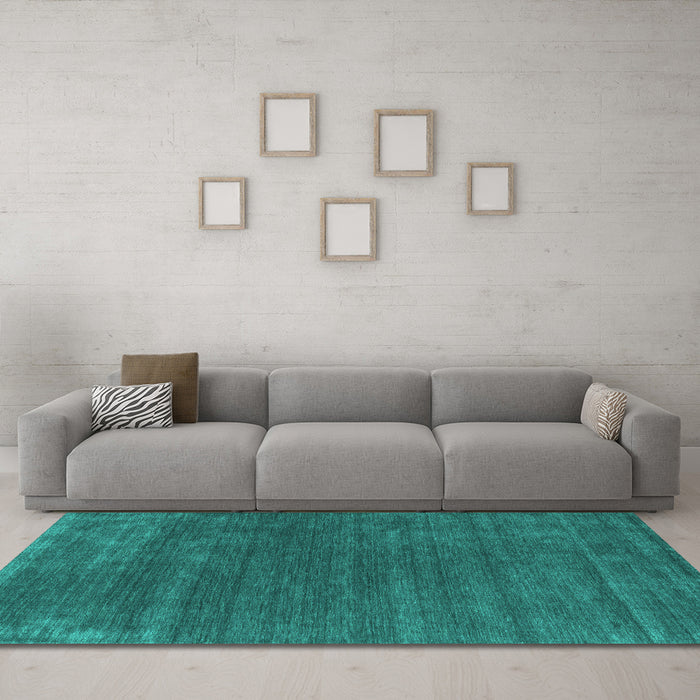 Machine Washable Abstract Turquoise Contemporary Area Rugs in a Living Room,, wshcon581turq
