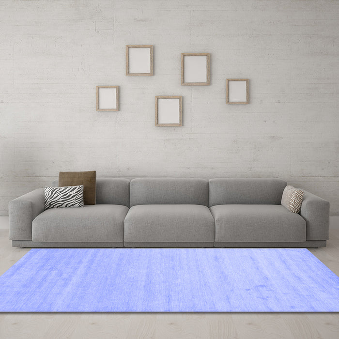 Machine Washable Solid Blue Modern Rug in a Living Room, wshcon582blu