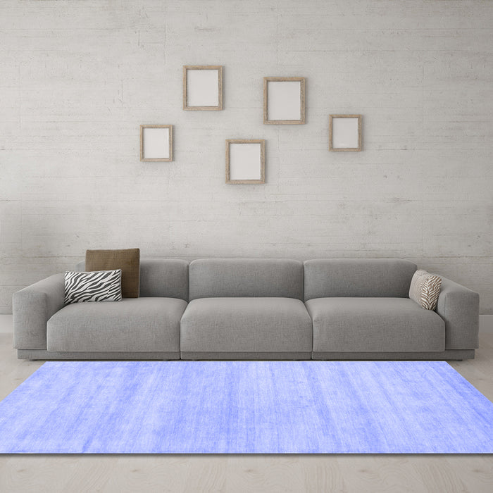 Machine Washable Solid Blue Modern Rug in a Living Room, wshcon586blu