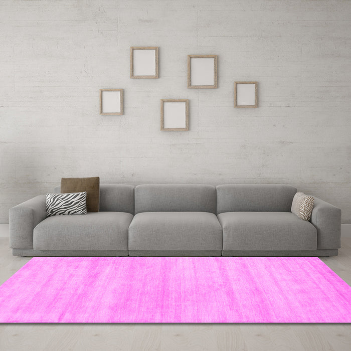 Machine Washable Solid Pink Modern Rug in a Living Room, wshcon586pnk
