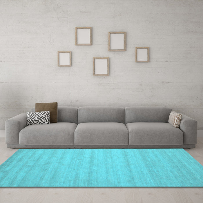 Machine Washable Solid Light Blue Modern Rug in a Living Room, wshcon587lblu