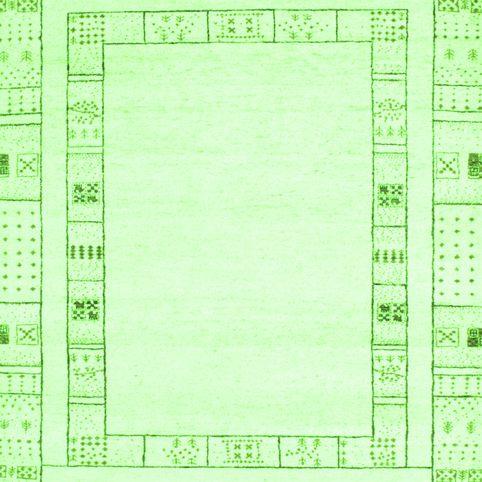 Serging Thickness of Machine Washable Solid Green Modern Area Rugs, wshcon593grn