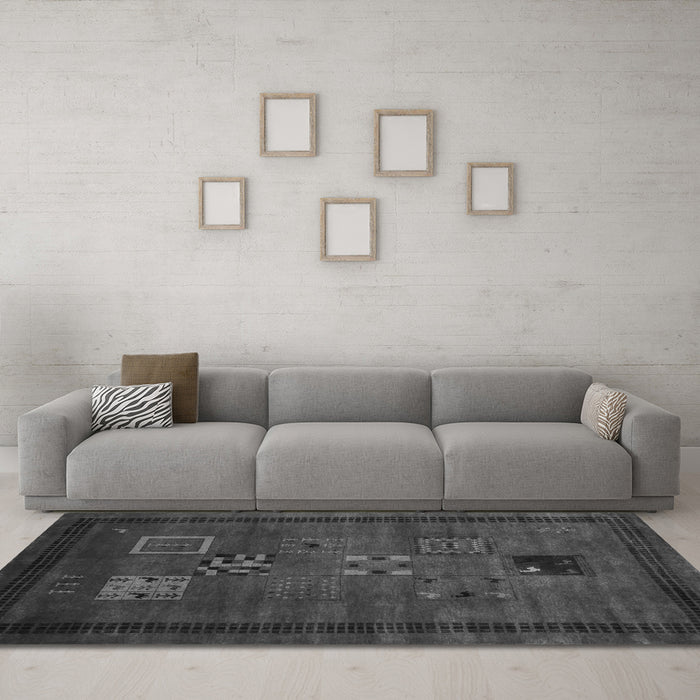 Machine Washable Abstract Gray Contemporary Rug in a Living Room,, wshcon596gry