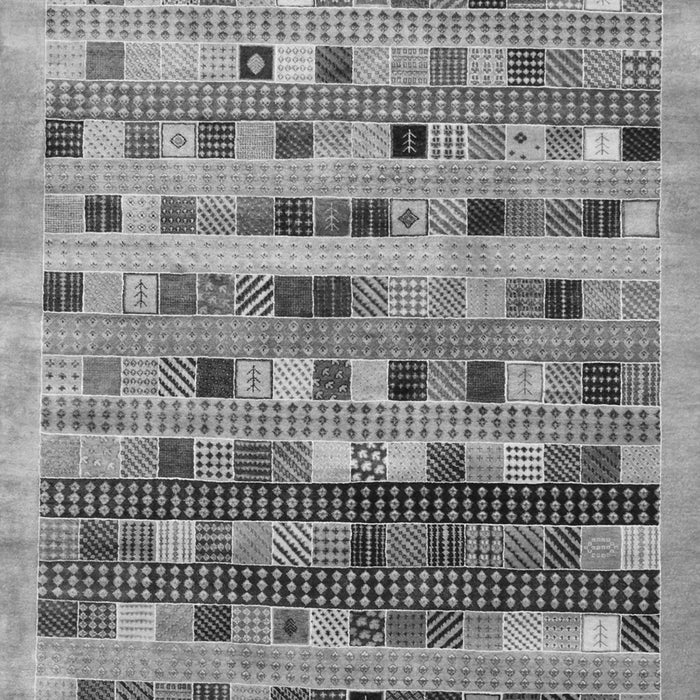 Serging Thickness of Machine Washable Abstract Gray Contemporary Rug, wshcon597gry