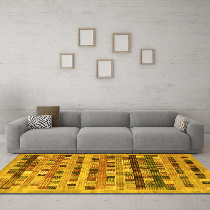 Machine Washable Abstract Yellow Contemporary Rug in a Living Room, wshcon597yw