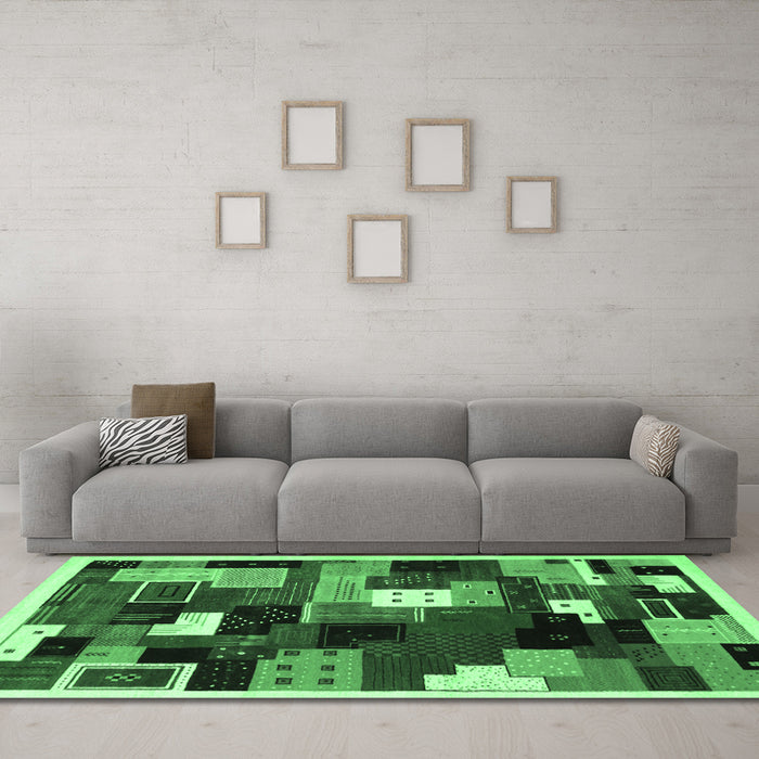 Machine Washable Abstract Emerald Green Contemporary Area Rugs in a Living Room,, wshcon606emgrn