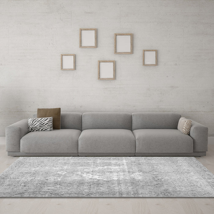 Machine Washable Abstract Gray Contemporary Rug in a Living Room,, wshcon617gry