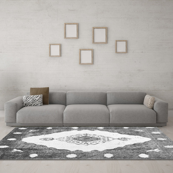 Machine Washable Abstract Gray Contemporary Rug in a Living Room,, wshcon618gry