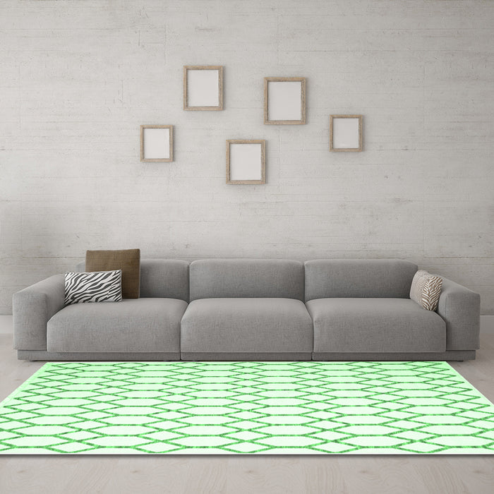 Machine Washable Terrilis Emerald Green Contemporary Area Rugs in a Living Room,, wshcon619emgrn