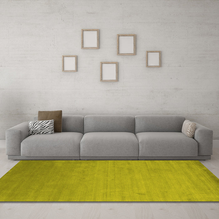 Machine Washable Abstract Yellow Contemporary Rug in a Living Room, wshcon61yw