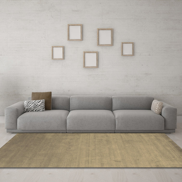 Machine Washable Abstract Brown Contemporary Rug in a Living Room,, wshcon61brn