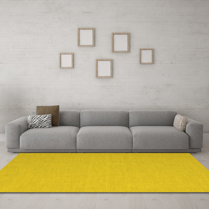 Machine Washable Abstract Yellow Contemporary Rug in a Living Room, wshcon622yw