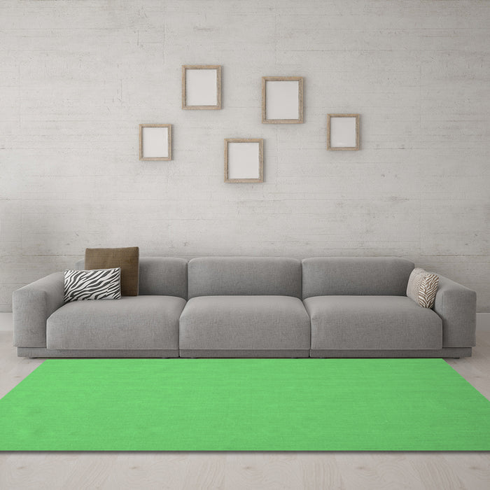 Machine Washable Abstract Emerald Green Contemporary Area Rugs in a Living Room,, wshcon624emgrn