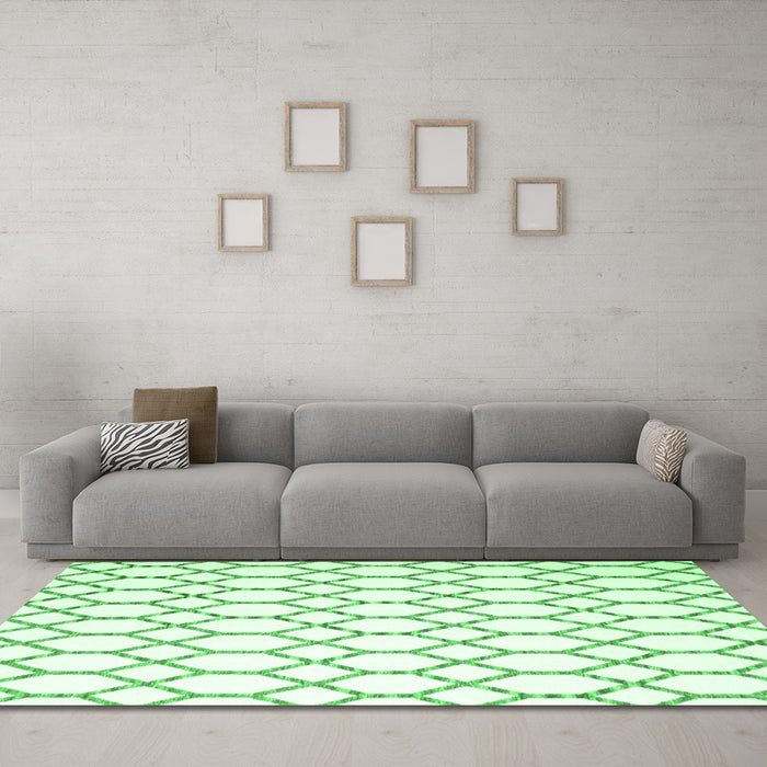 Machine Washable Terrilis Emerald Green Contemporary Area Rugs in a Living Room,, wshcon630emgrn