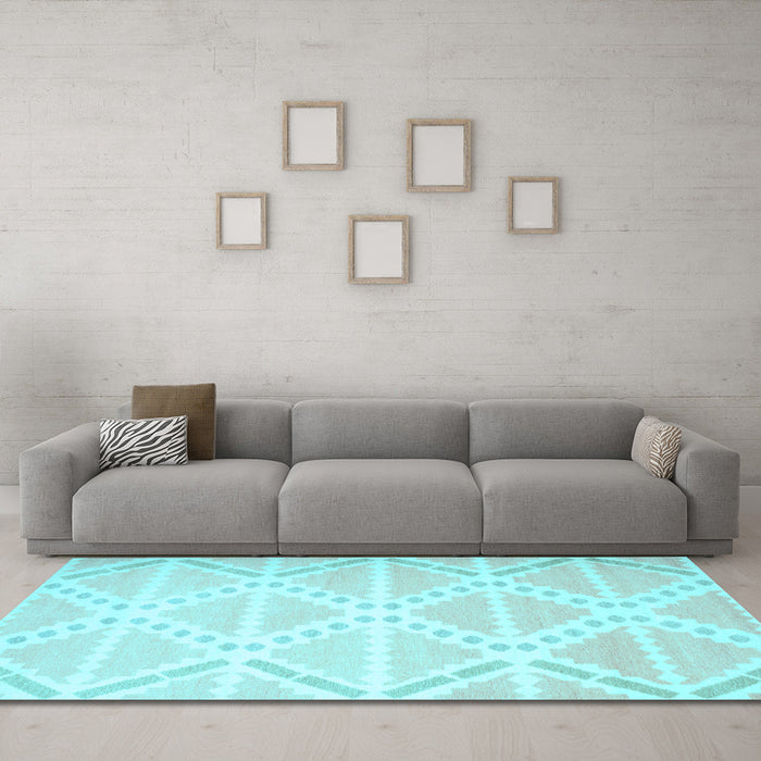 Machine Washable Abstract Light Blue Contemporary Rug in a Living Room, wshcon632lblu