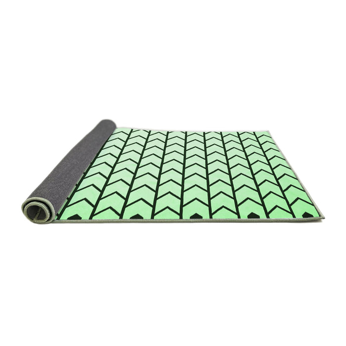 Sideview of Solid Emerald Green Modern Rug, con634emgrn