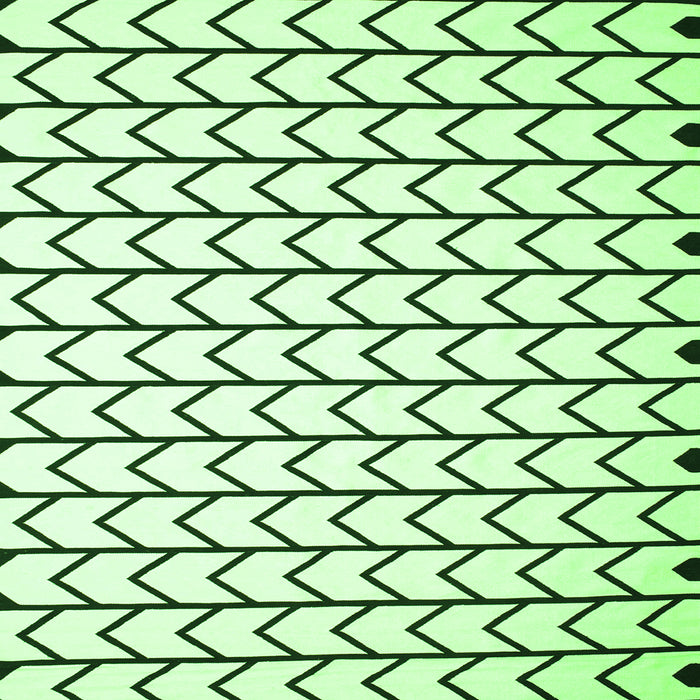 Serging Thickness of Solid Green Modern Rug, con634grn