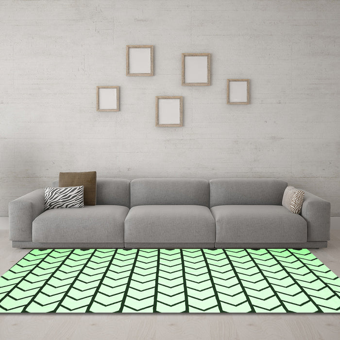 Machine Washable Solid Emerald Green Modern Area Rugs in a Living Room,, wshcon634emgrn