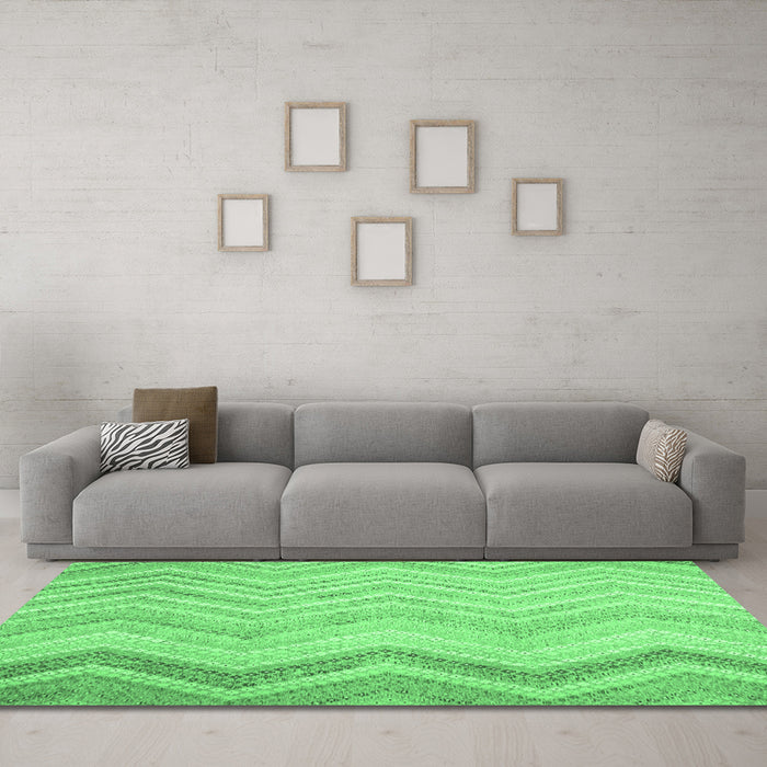 Machine Washable Southwestern Emerald Green Country Area Rugs in a Living Room,, wshcon642emgrn