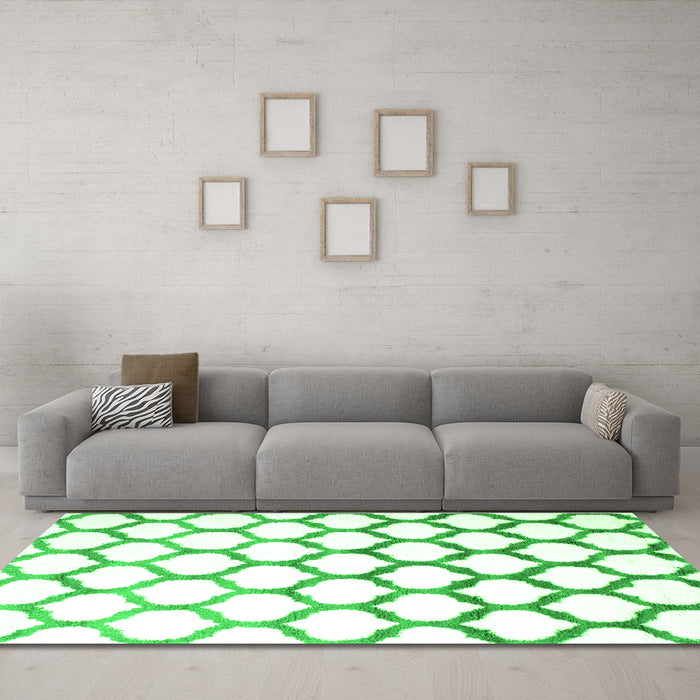 Machine Washable Terrilis Green Contemporary Area Rugs in a Living Room,, wshcon646grn