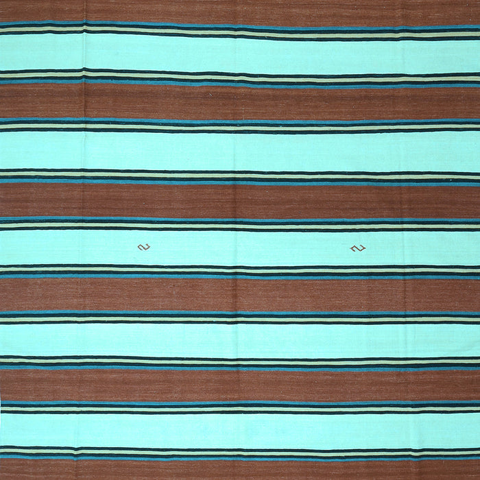 Machine Washable Oriental Light Blue Traditional Rug, wshcon656lblu