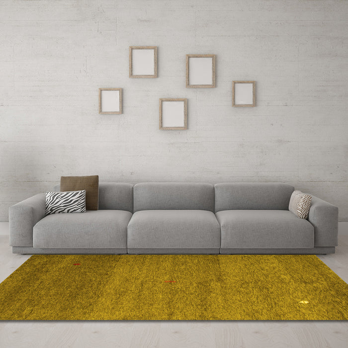 Machine Washable Abstract Yellow Contemporary Rug in a Living Room, wshcon658yw