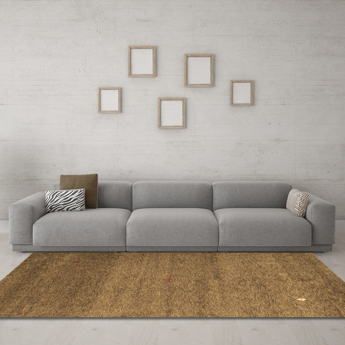Machine Washable Abstract Brown Contemporary Rug in a Living Room,, wshcon658brn