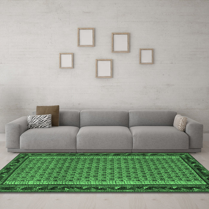 Machine Washable Abstract Emerald Green Contemporary Area Rugs in a Living Room,, wshcon659emgrn