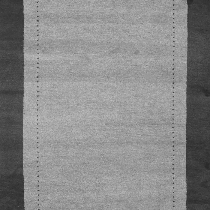 Serging Thickness of Machine Washable Abstract Gray Contemporary Rug, wshcon661gry