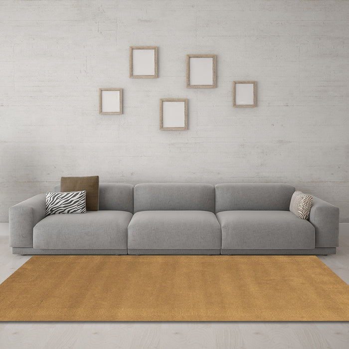 Machine Washable Abstract Brown Contemporary Rug in a Living Room,, wshcon663brn