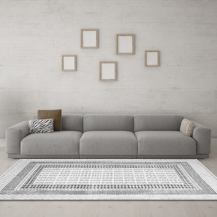 Machine Washable Abstract Gray Contemporary Rug in a Living Room,, wshcon670gry