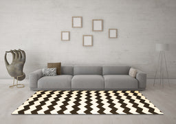 Machine Washable Abstract Brown Contemporary Rug in a Living Room,, wshcon671brn