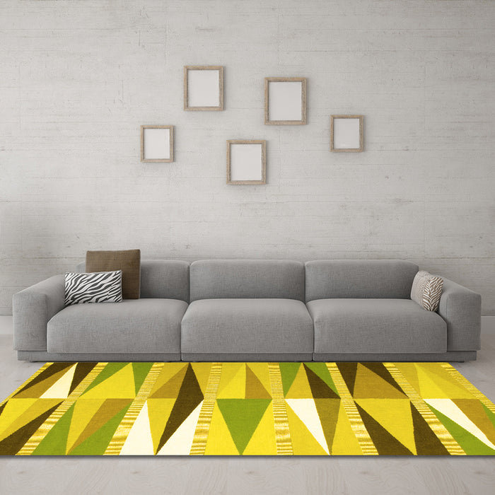 Machine Washable Abstract Yellow Contemporary Rug in a Living Room, wshcon672yw