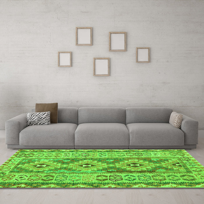 Machine Washable Southwestern Green Country Area Rugs in a Living Room,, wshcon675grn