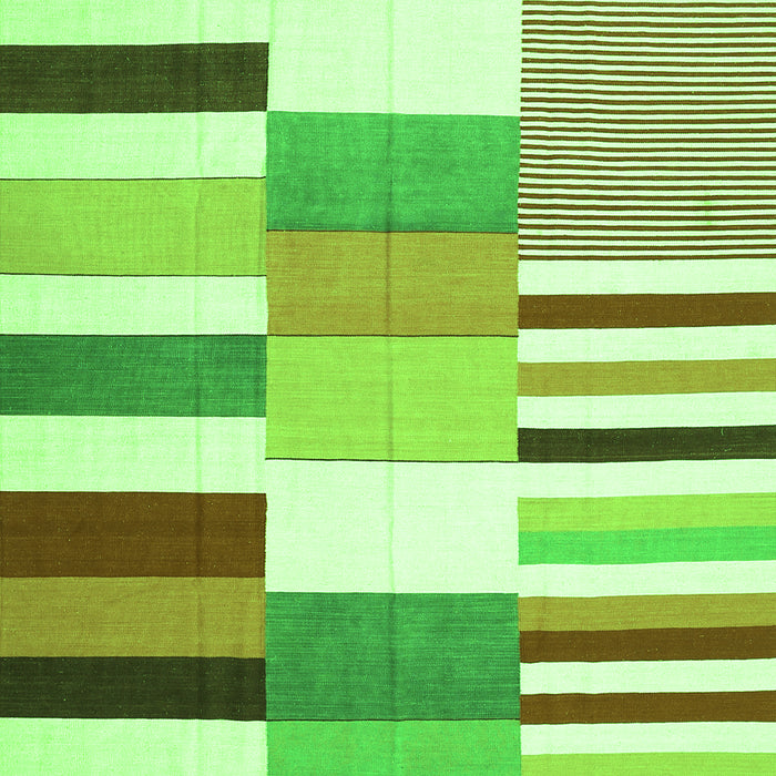 Serging Thickness of Machine Washable Patchwork Green Transitional Area Rugs, wshcon678grn