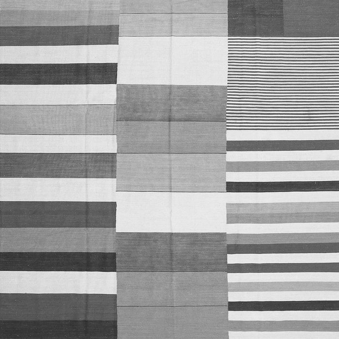 Serging Thickness of Patchwork Gray Transitional Rug, con678gry