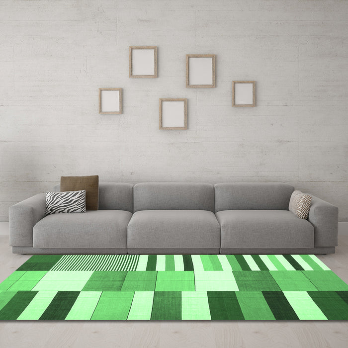 Machine Washable Patchwork Emerald Green Transitional Area Rugs in a Living Room,, wshcon678emgrn