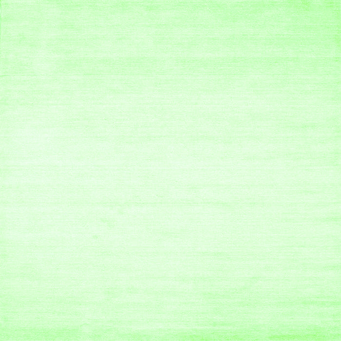 Round Machine Washable Solid Green Modern Area Rugs, wshcon68grn
